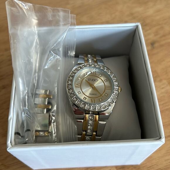 Studio Time Silver Gold Rhinestone Women's Watch - Picture 1 of 5